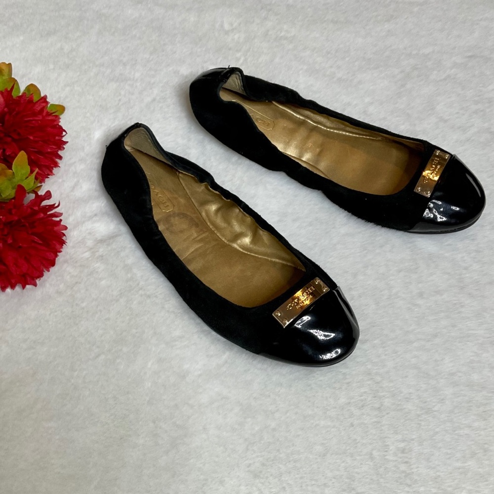 Coach Flats - Picture 6 of 9